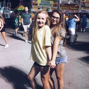 Meet your Posher, Emma